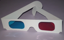 The traditional 3D glasses, with modern red and cyan color filters, similar to the red/green and red/blue lenses used to view early anaglyph films. Anaglyph glasses.png
