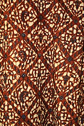 Javanese court batik Batik Indonesia.jpg