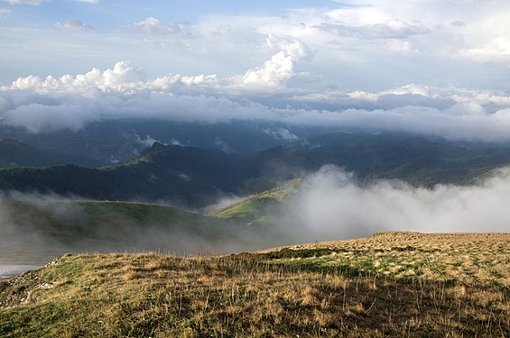 5. Горный массив Большой Тхач, Майкопский район Автор — Argenberg