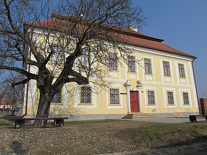 Château de Bušovice.