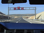 Neue Autobahn (A1) zwischen Zagreb und Split, 20 km südlich vom Tunnel Sveti Rok