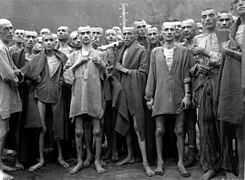 Ebensee concentration camp prisoners 1945