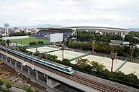 Metro de Osaka, Kincho Stadium y detrás el estadio Nagai.