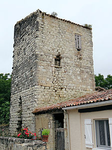 Замок XIII века