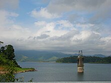 Hidro-electricidad en el lago Arenal.