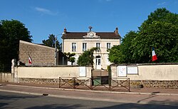 Skyline of Leugny