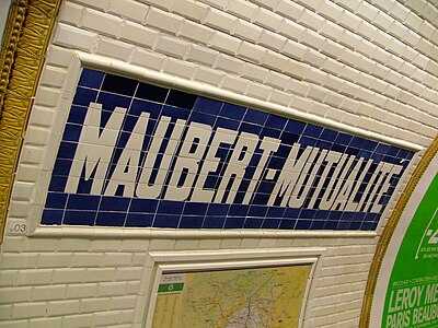 Tunnelbanestationen Maubert – Mutualité.