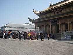 峨眉山金頂（華蔵寺）