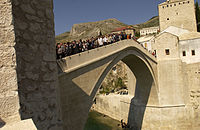 De "Oude Brug" ("Stari most") in Mostar, herbouwd in 2004.