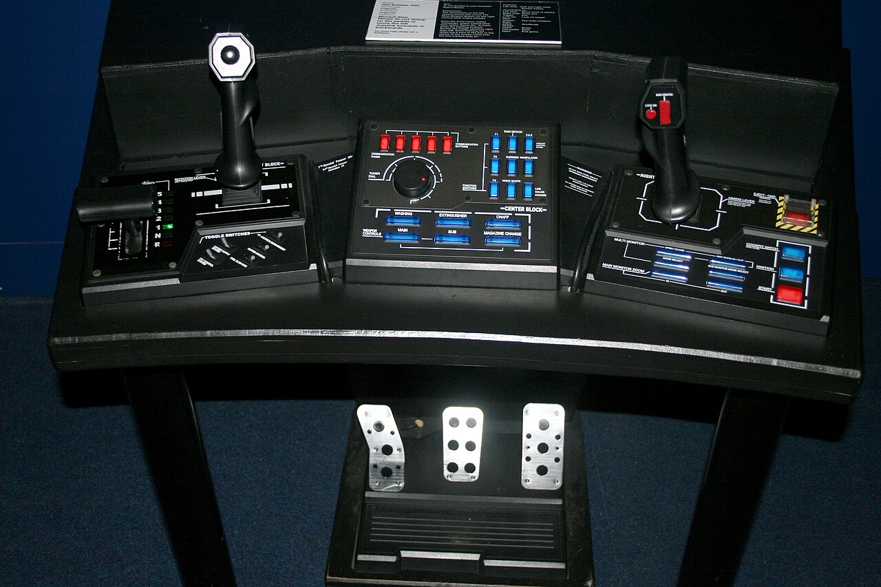 1280px-Steel_Battalion_controllers.jpg