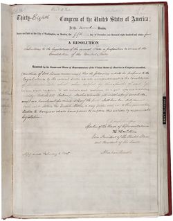 Perustuslain 13. lisäys Yhdysvaltain kansallisarkistossa.