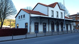 Antigo edifício da estação de Vila Pouca de Aguiar, em 2015.