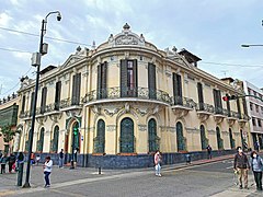 Casa Fernandini