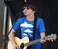 Drake Bell cropped.jpg