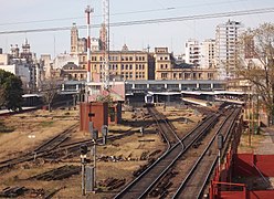 Estación Once vista desde el oeste