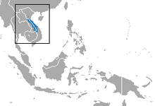 Red-shanked douc range