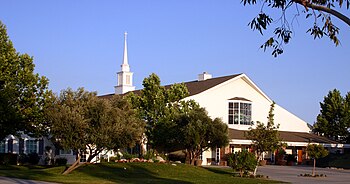 English: Shepherd of the Hills Church in Porte...