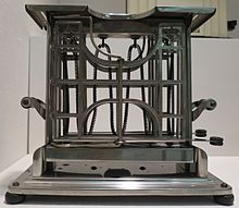 Early 20th century electric toaster Toaster, Universal, Model E947, c. 1915, Landers, Frary and Clark, New Britain, Connecticut, Wolfsonian-FIU Museum.JPG