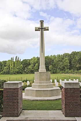 Entrée et Croix du Sacrifice