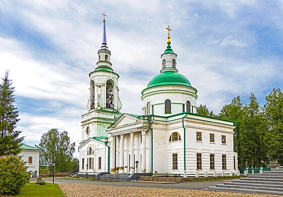 672. Преображенская церковь, Верхотурье, Верхотурский район Автор — Новинская Г.