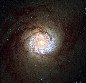 Голодная галактика со вспышками звезд.jpg