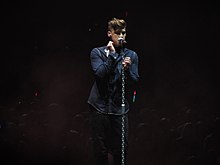 Description de l'image Aiden Grimshaw X Factor Live Tour.jpg.