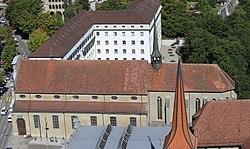 Franziskanerkonvent vom Turm der Kathedrale aus