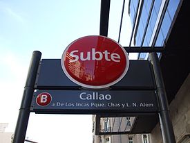 Entrada a la Estación Callao - Subte B, Buenos Aires.jpg