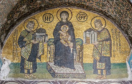 Hego-mendebaldeko sarrerako mosaikos: Ama Birjina eta Jesus Haurra.
