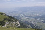 Hoher Kasten. Vue sur la vallée du Rhin avec le Liechtenstein.