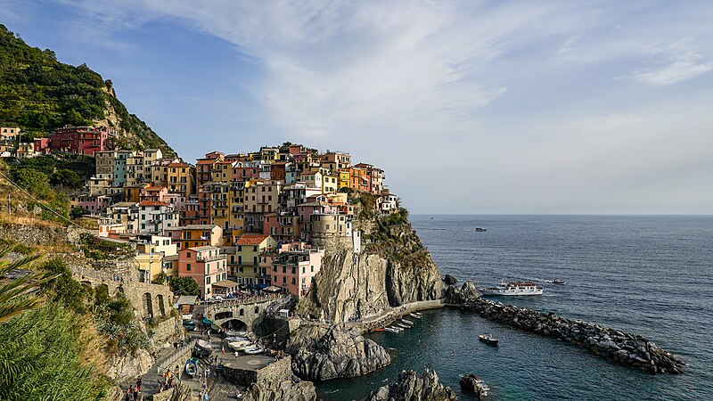 Manarola, Cinque Terre, Italy. Gallery: Commons: Featured pictures/Settlements#Italy