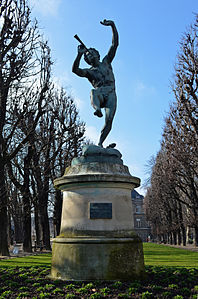 Le Faune dansant (1850), Paris, jardin du Luxembourg.