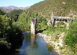 Le pont avant restauration.