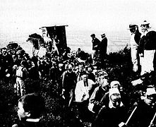 Troménie : procession avec les porteurs de bannières (vers 1903)