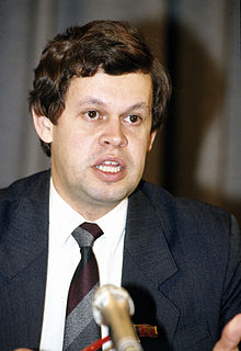RIAN-arkivo 425138 Valentin Stepankov, RSFSR Attorney General.jpg