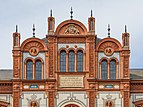 Giebel des Hauptgebäudes der Universität Rostock