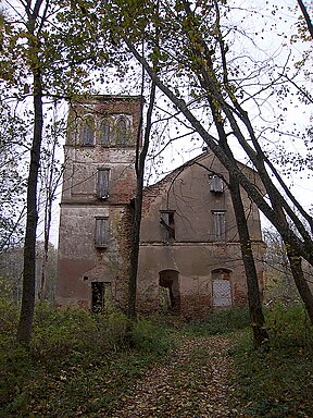 Svėdasų dvaro griuvėsiai (šiaurinis flygelis su bokštu)