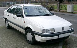 VW Passat B3 sedan (1988–1993)