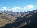 Vue sur la route menant vers Zaouia Ahansal et Ait Bouguemaz