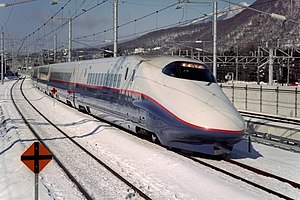 E2系「あさま」（1998年2月、軽井沢駅）