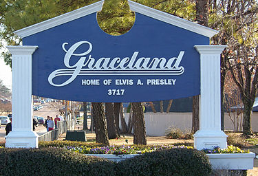 Graceland sign.jpg