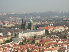  Pražský hrad z letadla