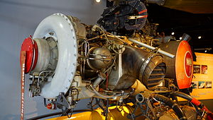 JMSDF QH-50D DASH(D-19) T50-BO-12 Engine in JMSDF Kure Museum 20140915.JPG