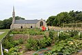 Le jardin partagé devant la chapelle Saint-Trémeur.