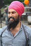 Jagmeet Singh, ledare för New Democratic Party, med en enkel dumalla.