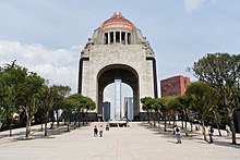 Monumento a la Revolución Mexico.jpg