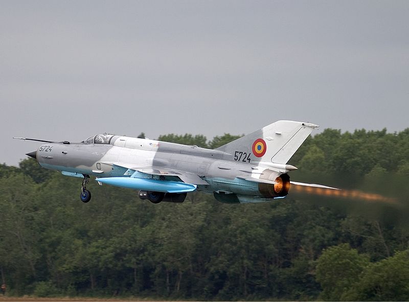 File:Romanian Air Force Mikoyan-Gurevich MiG-21MF-75 Lancer C Lofting.jpg