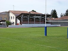 Le terrain de rugby