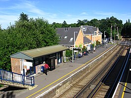 Sunningdale Railway Station.jpg