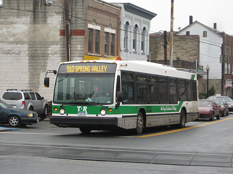 800px-Transport_of_Rockland_Nova_LFS_4974.jpg